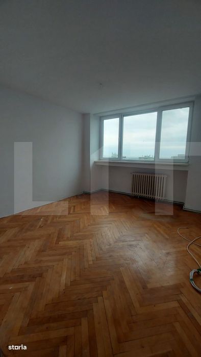 Apartament 3 camere, 67 mp, zona Simeria