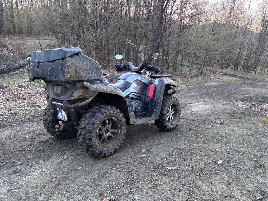 Se vinde/schimb cfmoto 800cc x8