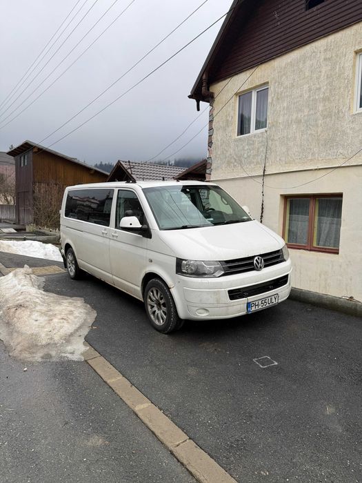Volkswagen Caravelle T5 2011 2.0