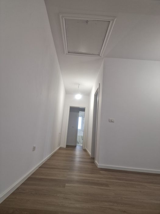 Vând duplex parter SAG 91 mp utili
