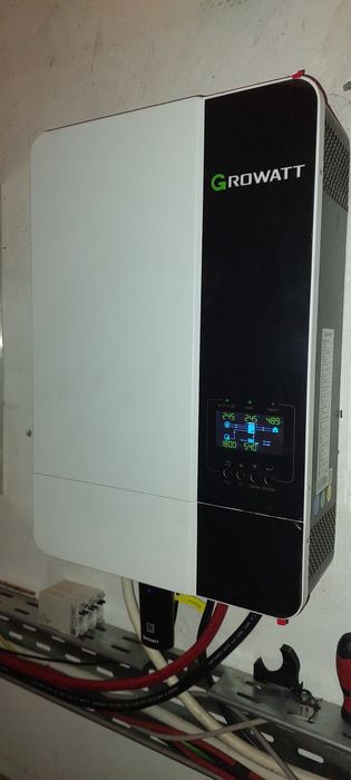 Growat SPF5000ES off-grid