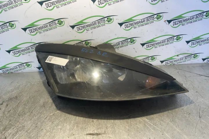 Far dreapta CU DEFECT Ford Focus 2002 1.8 TDCi MT (101 hp)