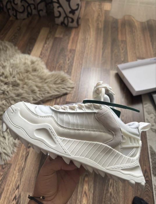 adidasi Off White Odsy 1000 full box