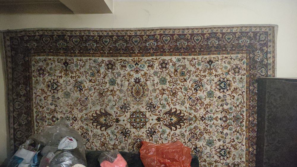 Продам ковры разные