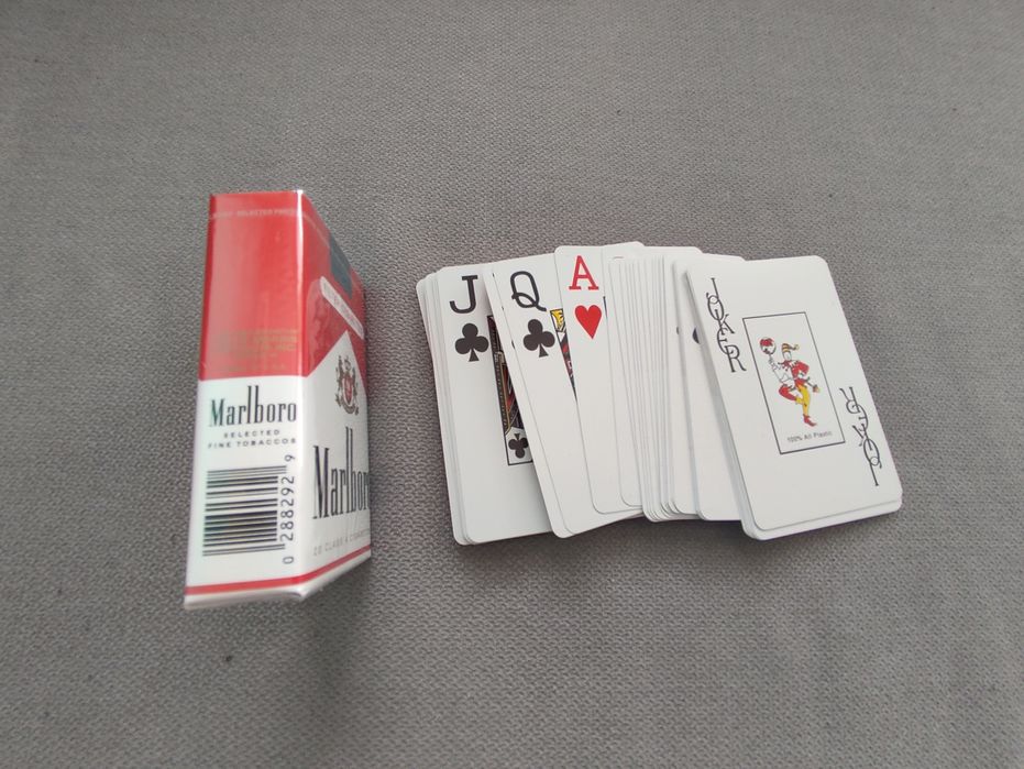 Боро от 90 години и нови карти
Цена 70 евро