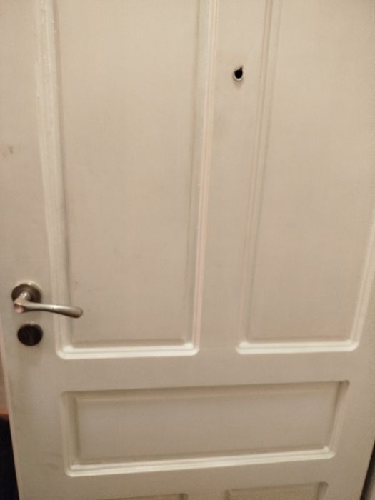 Дървена входна врата от Чам