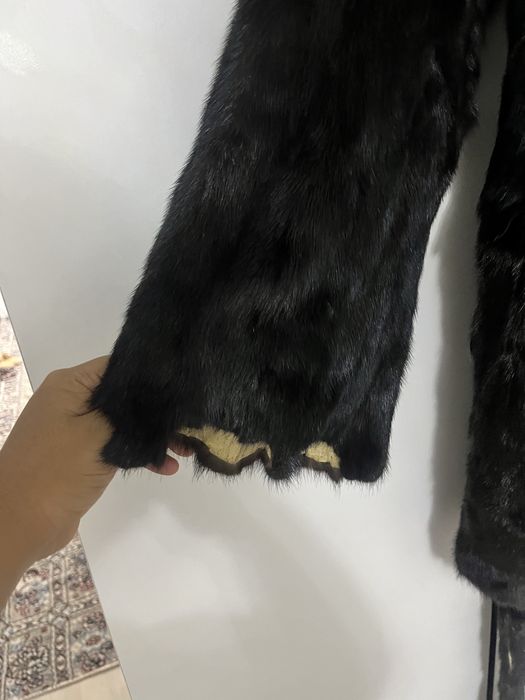 Продаются шубы (blackglama и mykonos)