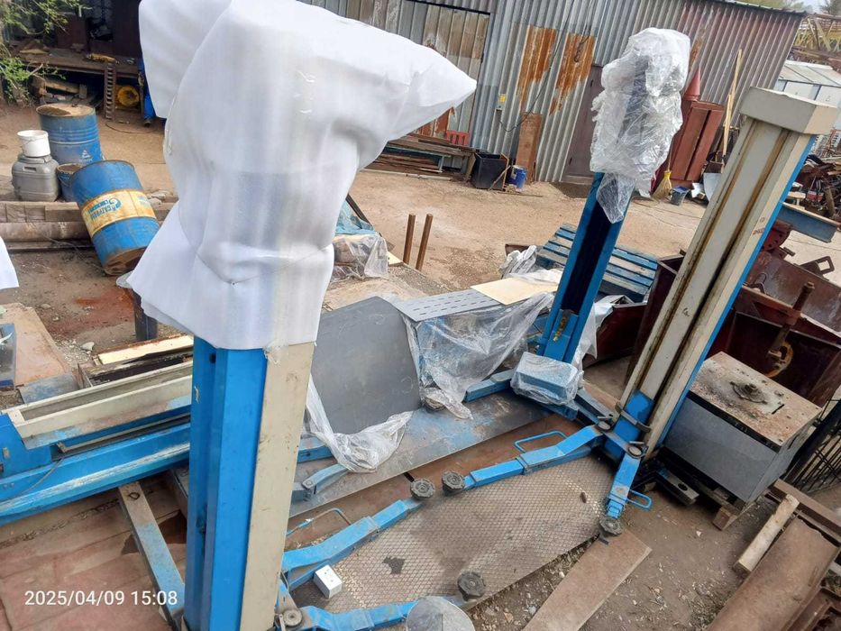 Подъемник винтовой