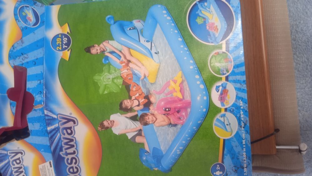 Детски надуваем център