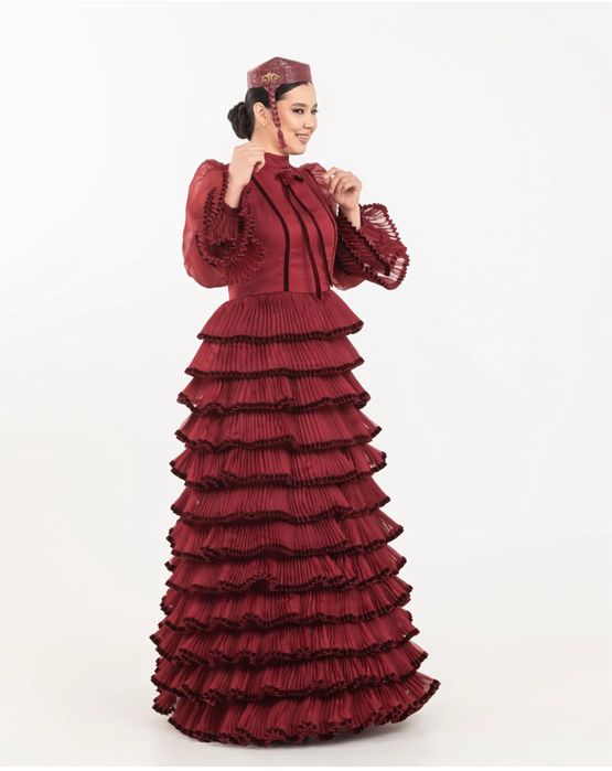 Казакстанский бренд платья