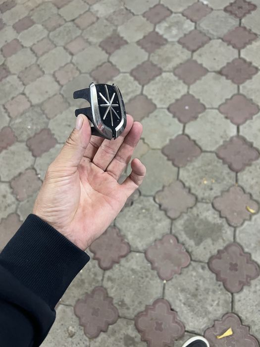 Продам знак марк 2