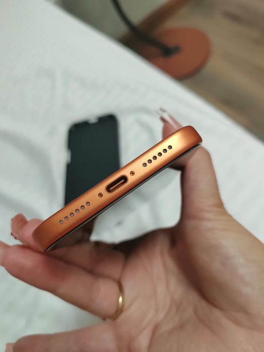 Продам iphone 17 pro max e sim