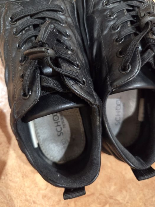 Продам классическую обувь для мальчика