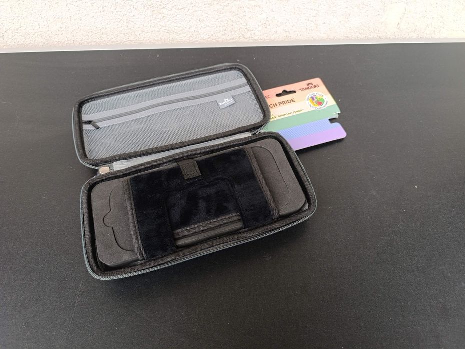 Husa transport Nintendo Switch oled lite FR-TEC Pride geanta curcubeu
