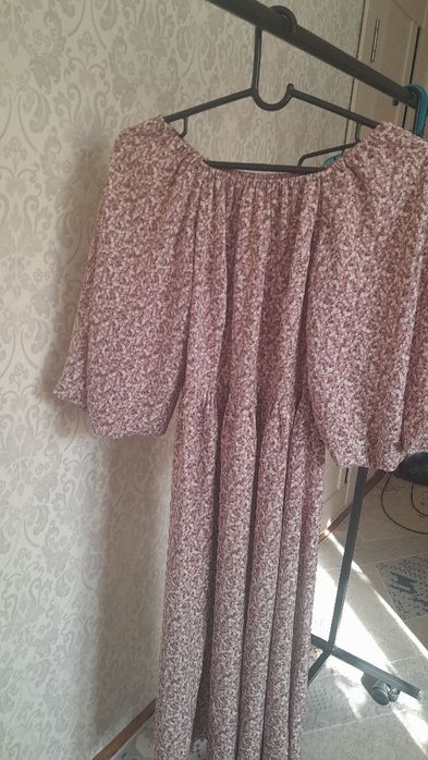 Женский одежда. Платья, блузка