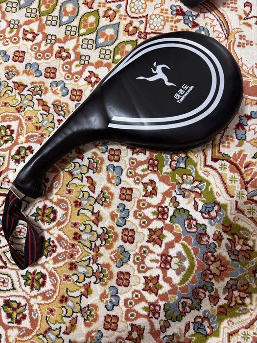 Продаю форму для таэквондо (б/у)