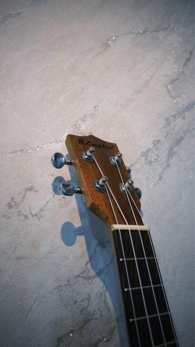 Укулеле (концертный)