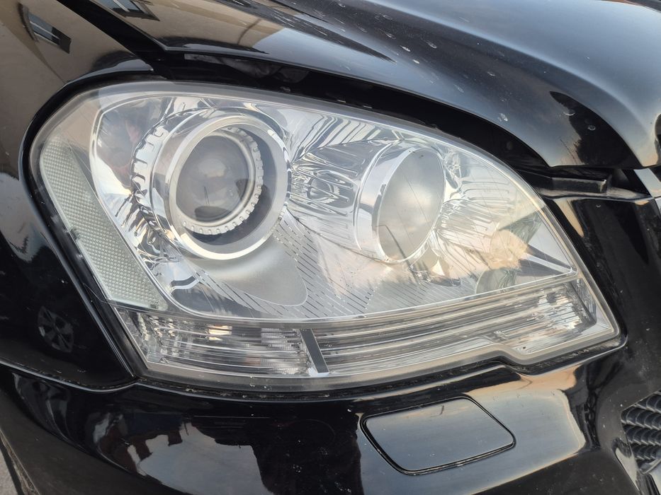 Фарове Мерцедес ML W164 Face Lift XENON ляв десен фар Mercedes МЛ фейс