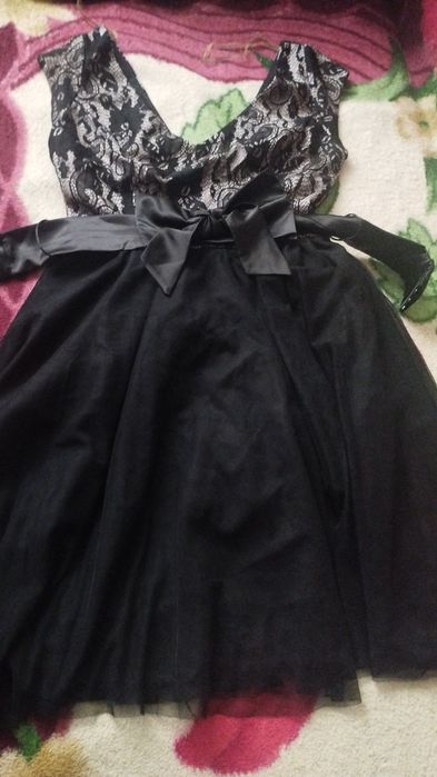 Отдам вещи  даром