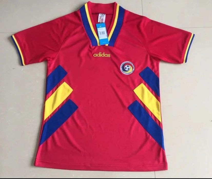 Tricouri de fotbal cu naționala României