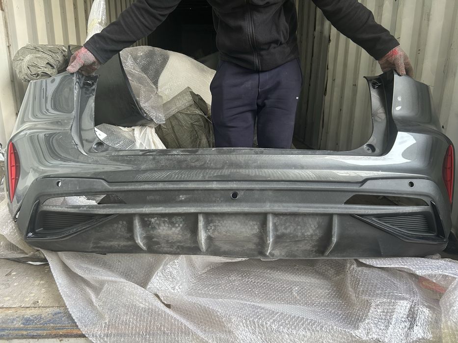 Бамперы (перед и задние)