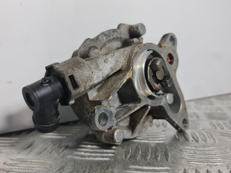 Pompa vacuum Renault Trafic 3 1.6 cdti