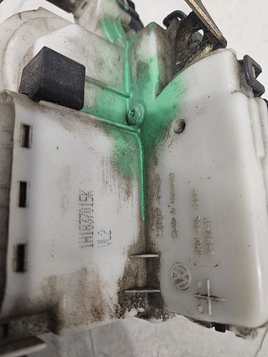 Продам замок на гольф 3