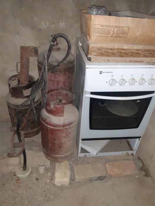 Ыдыс-Аяк Морозильник Газ-Плита