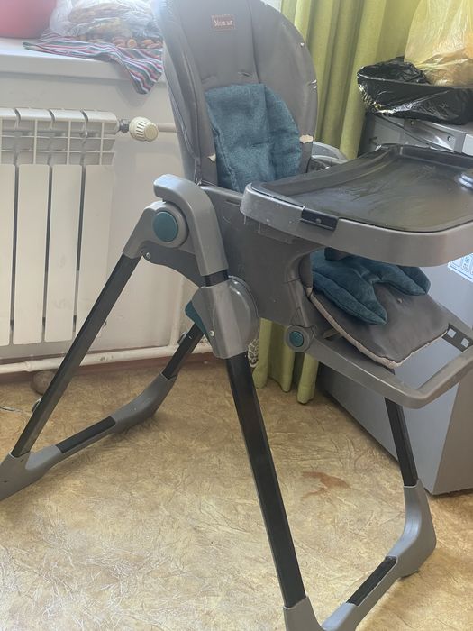 Отдам стульчик для кормления