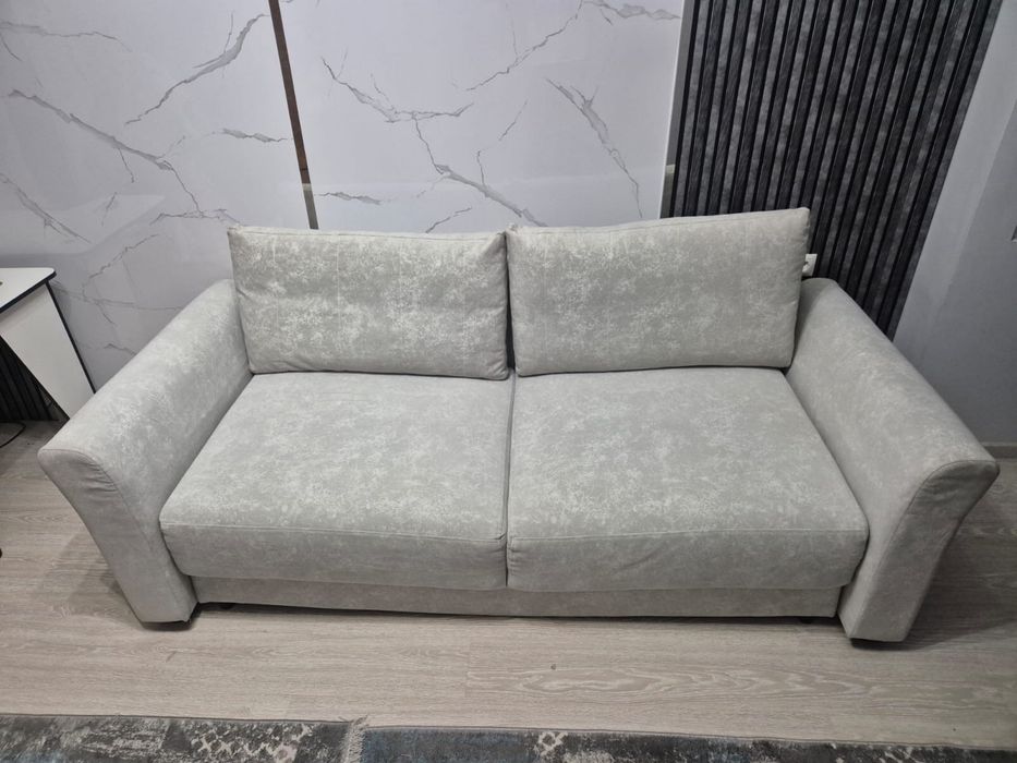 Серый диван 50.000