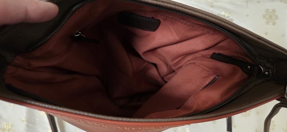 Нова.  Дамска оригинална чанта за през рамо.  TOM TAILOR