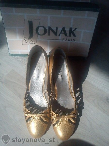 Обувки дамски Jonak