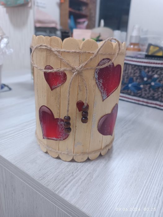 Шкатулка для рассчёсок и косметики