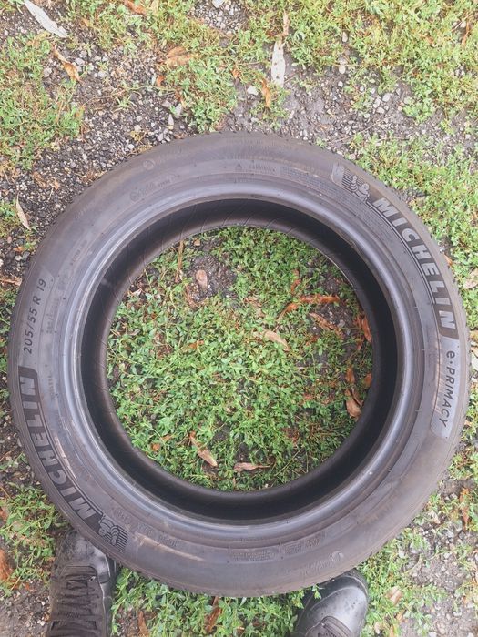 Michelin  E Primacy 205/55/19''