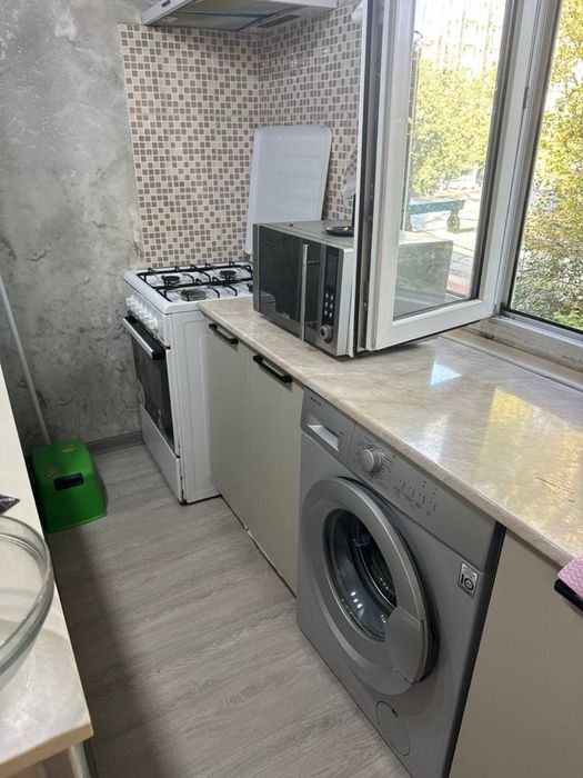 Kvartira soatiladi Chilonzor S
