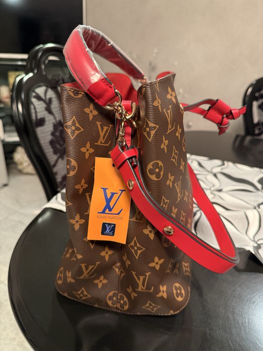 НОВО!Чанта louis vuitton