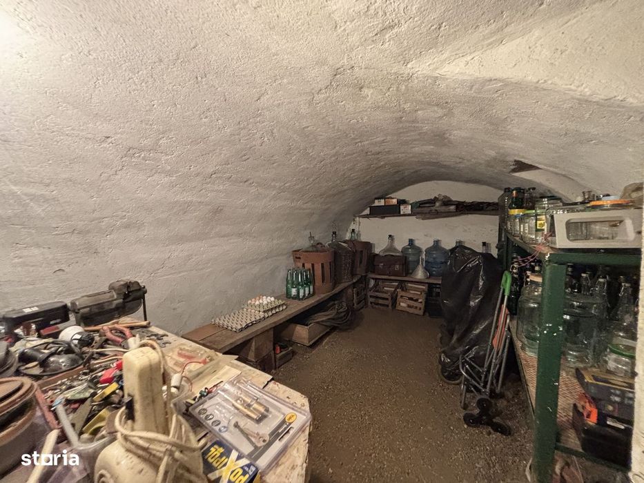 Casă INDIVIDUALĂ pe un nivel | Curte deosebită - Turnisor, Sibiu