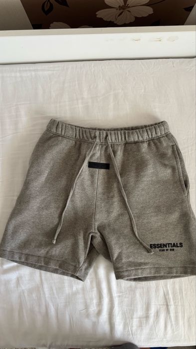 Essentials SS22 шорти (dark oatmeal)