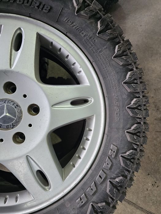 Гуми за офроуд - 265/60/18 - RADAR Renegade R/T