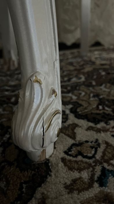 Stol stul/ penal kamod sotiladi srochno