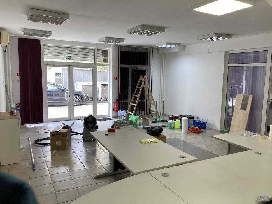 Дава се под наем Офис в Пловдив, Кючук Париж - 110 кв.м за 561 € - Снимка #3