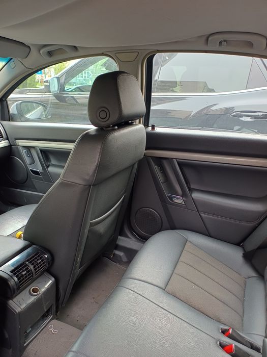 Opel Vectra 1.8 benzina automată, piele, 2009, 202.000 km