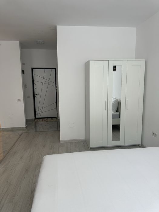 Garsoniera de inchiriat