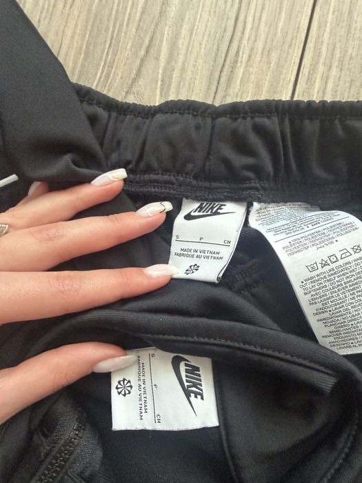 Оригинално екипче на Nike