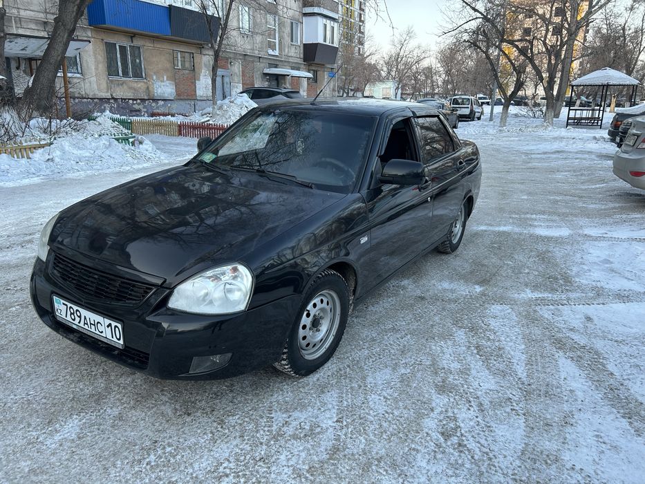 Продам приору 2011 год