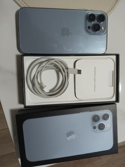 Продам Айфон 13 про мах