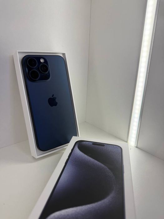 Продам Iphone 15 pro max 256GB