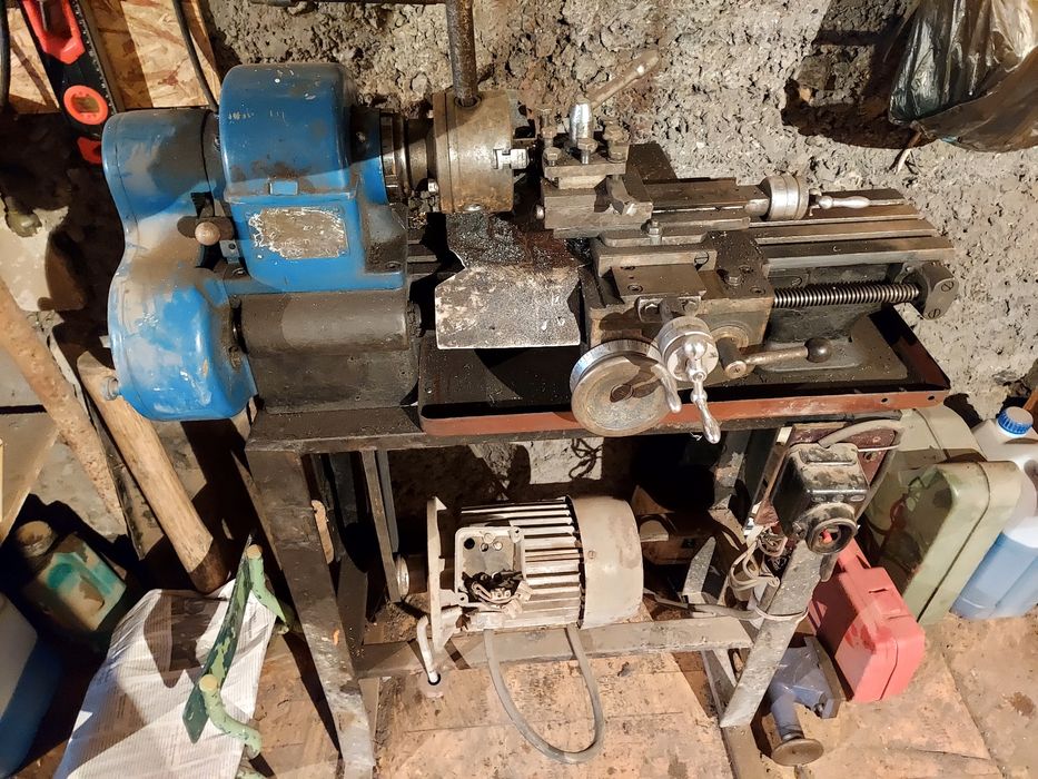 Продам токарный станок