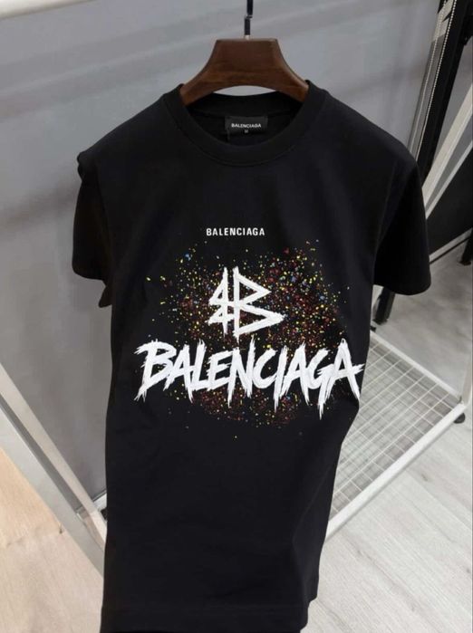 Balenciaga Тениска