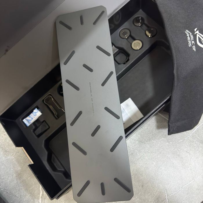 Asus Rog Azoth Extreme